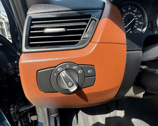 БМВ Х1 2012 в Львове на Automoto.ua Синий БМВ Х1, объемом двигателя 2 л и пробегом 142 тыс. км за 13800 $, фото 19 на Automoto.ua