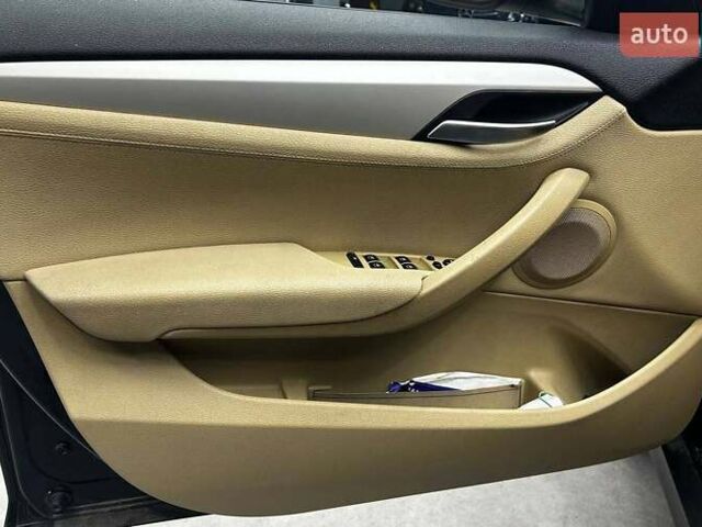Синій БМВ Х1, об'ємом двигуна 2 л та пробігом 155 тис. км за 12800 $, фото 7 на Automoto.ua