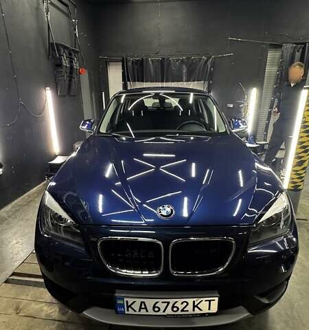 Синий БМВ Х1, объемом двигателя 2 л и пробегом 114 тыс. км за 14000 $, фото 1 на Automoto.ua