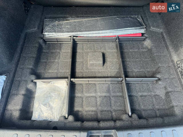 БМВ Х1 2012 в Львове на Automoto.ua Синий БМВ Х1, объемом двигателя 2 л и пробегом 142 тыс. км за 13800 $, фото 11 на Automoto.ua