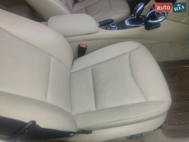 Синий БМВ Х1, объемом двигателя 2 л и пробегом 228 тыс. км за 9500 $, фото 16 на Automoto.ua