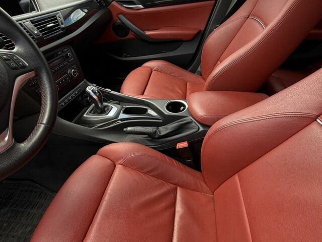 Синий БМВ Х1, объемом двигателя 2 л и пробегом 84 тыс. км за 13500 $, фото 6 на Automoto.ua