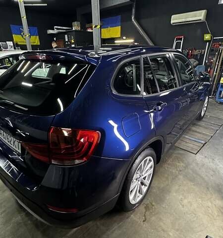 Синий БМВ Х1, объемом двигателя 2 л и пробегом 114 тыс. км за 14000 $, фото 2 на Automoto.ua
