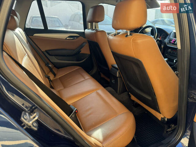 Синій БМВ Х1, об'ємом двигуна 2 л та пробігом 269 тис. км за 10900 $, фото 25 на Automoto.ua