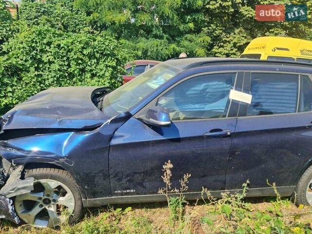 Синий БМВ Х1, объемом двигателя 2 л и пробегом 50 тыс. км за 6000 $, фото 11 на Automoto.ua