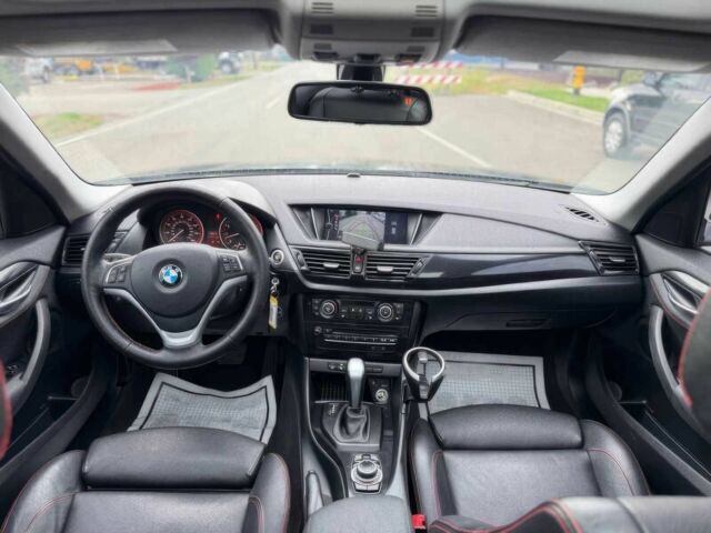 Синий БМВ Х1, объемом двигателя 3 л и пробегом 90 тыс. км за 8000 $, фото 7 на Automoto.ua