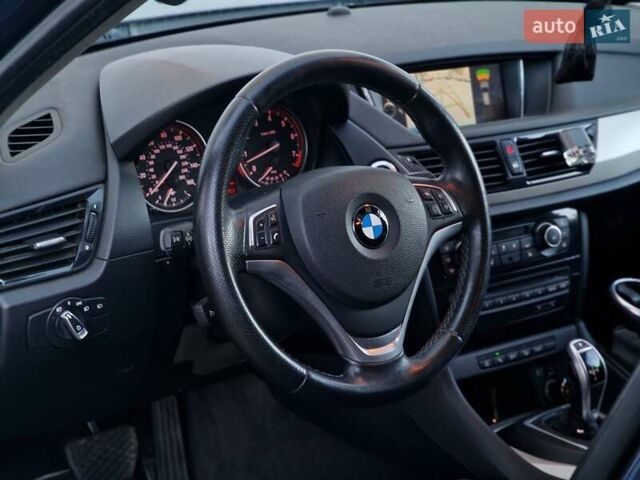 Синій БМВ Х1, об'ємом двигуна 2 л та пробігом 109 тис. км за 12990 $, фото 43 на Automoto.ua