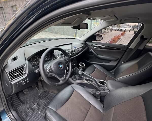 Синий БМВ Х1, объемом двигателя 2 л и пробегом 290 тыс. км за 10900 $, фото 13 на Automoto.ua