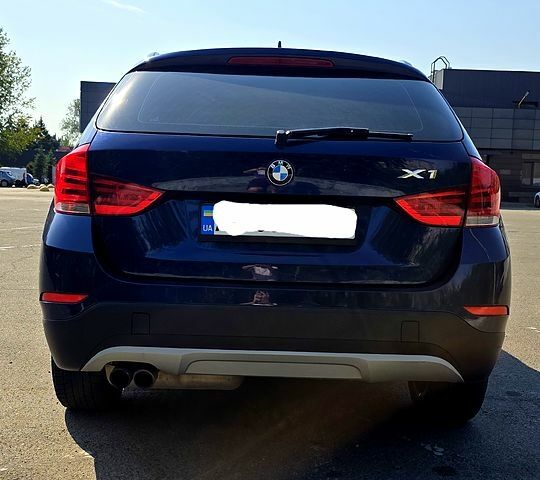 Синій БМВ Х1, об'ємом двигуна 2 л та пробігом 86 тис. км за 14500 $, фото 1 на Automoto.ua