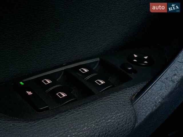 Синій БМВ Х1, об'ємом двигуна 2 л та пробігом 109 тис. км за 12990 $, фото 54 на Automoto.ua