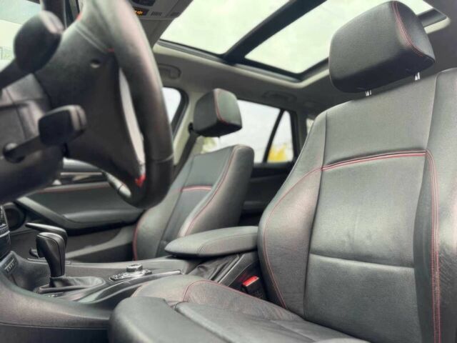 Синий БМВ Х1, объемом двигателя 3 л и пробегом 90 тыс. км за 8000 $, фото 8 на Automoto.ua