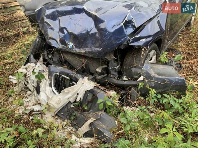 Синий БМВ Х1, объемом двигателя 2 л и пробегом 50 тыс. км за 6000 $, фото 30 на Automoto.ua