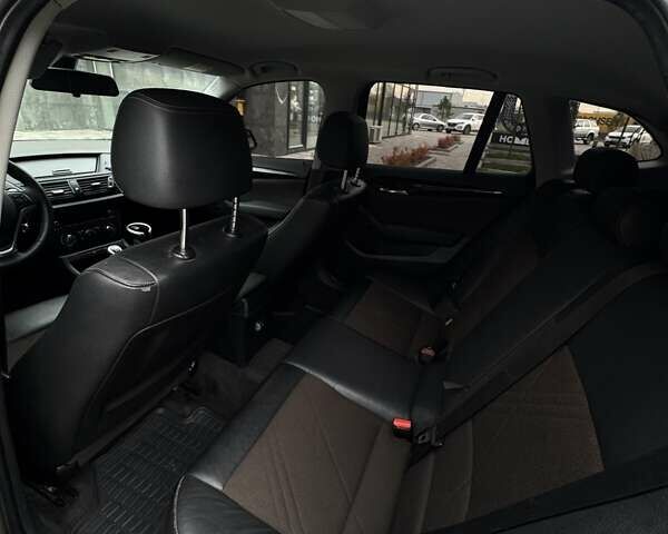 Синий БМВ Х1, объемом двигателя 2 л и пробегом 290 тыс. км за 10900 $, фото 9 на Automoto.ua