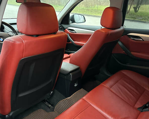 Синій БМВ Х1, об'ємом двигуна 2 л та пробігом 253 тис. км за 12700 $, фото 14 на Automoto.ua