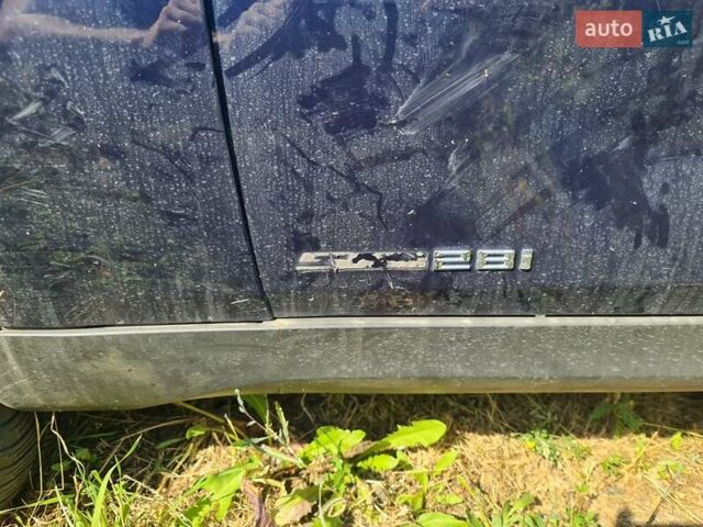 Синий БМВ Х1, объемом двигателя 2 л и пробегом 50 тыс. км за 6000 $, фото 6 на Automoto.ua