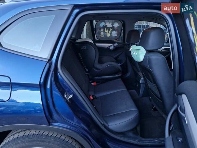 Синій БМВ Х1, об'ємом двигуна 2 л та пробігом 109 тис. км за 12990 $, фото 51 на Automoto.ua