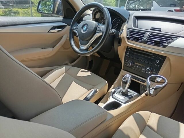 Синий БМВ Х1, объемом двигателя 2 л и пробегом 159 тыс. км за 11700 $, фото 5 на Automoto.ua