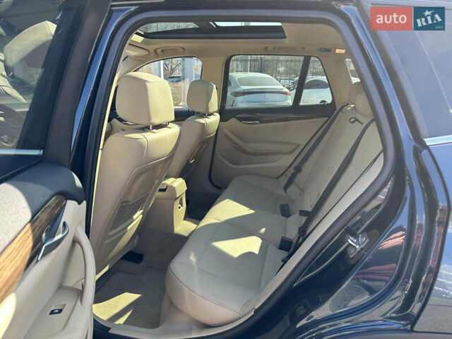 Синій БМВ Х1, об'ємом двигуна 2 л та пробігом 131 тис. км за 15600 $, фото 32 на Automoto.ua