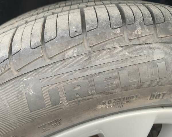 Синий БМВ Х1, объемом двигателя 2 л и пробегом 138 тыс. км за 12500 $, фото 9 на Automoto.ua