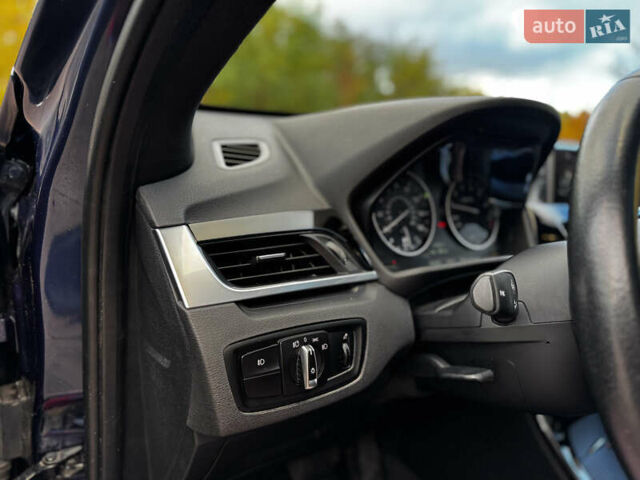 БМВ Х1 2015 в Южноукраинске на Automoto.ua Синий БМВ Х1, объемом двигателя 2 л и пробегом 141 тыс. км за 17200 $, фото 13 на Automoto.ua