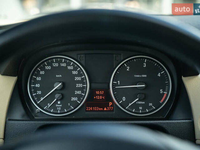 БМВ Х1 2015 в Черновцах на Automoto.ua Синий БМВ Х1, объемом двигателя 2 л и пробегом 224 тыс. км за 15500 $, фото 18 на Automoto.ua