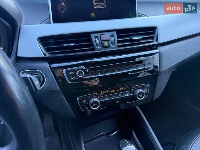 Синий БМВ Х1, объемом двигателя 2 л и пробегом 330 тыс. км за 15500 $, фото 32 на Automoto.ua