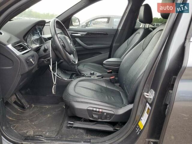 Синий БМВ Х1, объемом двигателя 2 л и пробегом 142 тыс. км за 3400 $, фото 6 на Automoto.ua