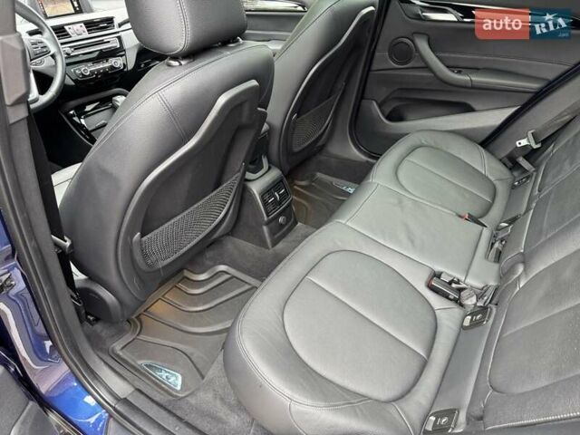 Синий БМВ Х1, объемом двигателя 2 л и пробегом 85 тыс. км за 17400 $, фото 21 на Automoto.ua