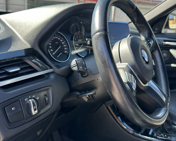 Синій БМВ Х1, об'ємом двигуна 2 л та пробігом 162 тис. км за 19900 $, фото 17 на Automoto.ua