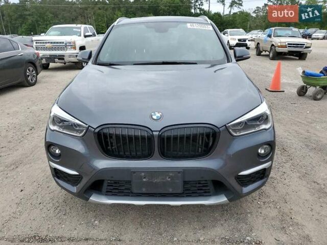 Синий БМВ Х1, объемом двигателя 2 л и пробегом 142 тыс. км за 3400 $, фото 4 на Automoto.ua