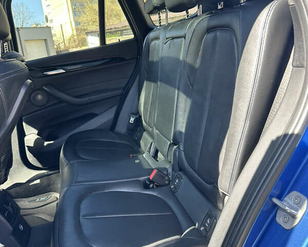 Синій БМВ Х1, об'ємом двигуна 2 л та пробігом 162 тис. км за 19900 $, фото 27 на Automoto.ua