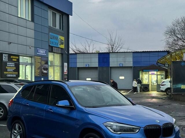 Синій БМВ Х1, об'ємом двигуна 2 л та пробігом 180 тис. км за 18500 $, фото 1 на Automoto.ua
