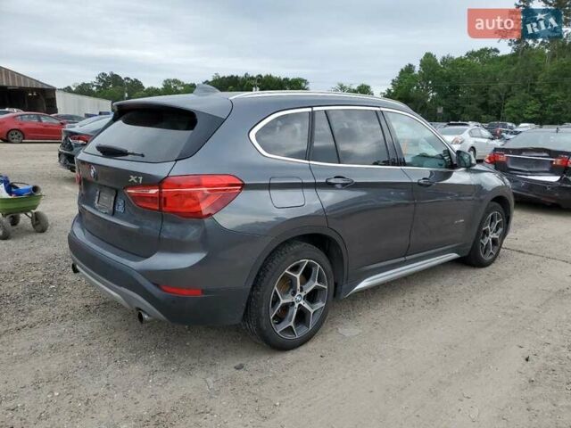 Синий БМВ Х1, объемом двигателя 2 л и пробегом 142 тыс. км за 3400 $, фото 2 на Automoto.ua