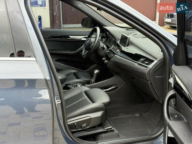 Синий БМВ Х1, объемом двигателя 2 л и пробегом 235 тыс. км за 15500 $, фото 58 на Automoto.ua