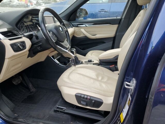 Синій БМВ Х1, об'ємом двигуна 2 л та пробігом 136 тис. км за 12150 $, фото 6 на Automoto.ua