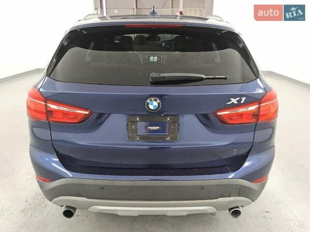 Синій БМВ Х1, об'ємом двигуна 2 л та пробігом 139 тис. км за 3300 $, фото 5 на Automoto.ua