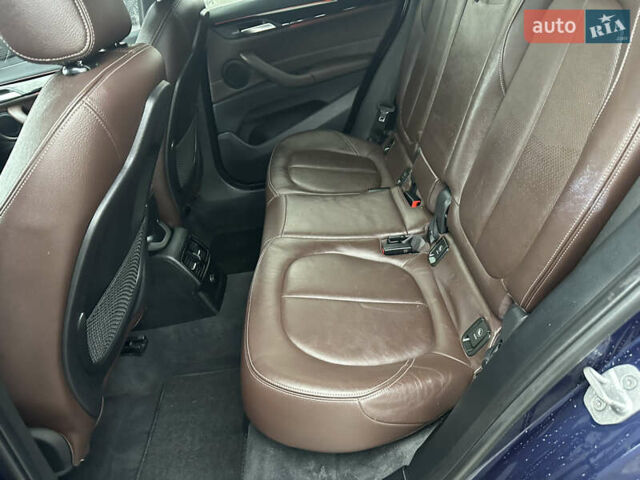 Синій БМВ Х1, об'ємом двигуна 2 л та пробігом 166 тис. км за 16700 $, фото 22 на Automoto.ua