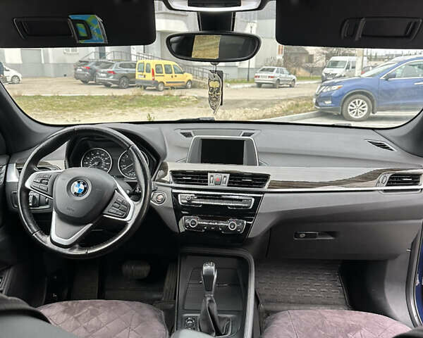 Синий БМВ Х1, объемом двигателя 2 л и пробегом 95 тыс. км за 22300 $, фото 23 на Automoto.ua