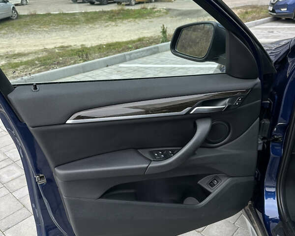 Синий БМВ Х1, объемом двигателя 2 л и пробегом 95 тыс. км за 22300 $, фото 14 на Automoto.ua