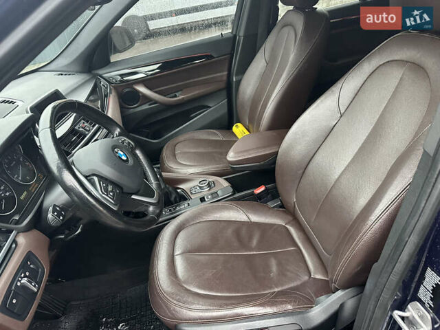 Синій БМВ Х1, об'ємом двигуна 2 л та пробігом 166 тис. км за 16700 $, фото 21 на Automoto.ua