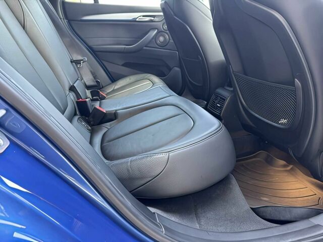 Синий БМВ Х1, объемом двигателя 2 л и пробегом 66 тыс. км за 11000 $, фото 12 на Automoto.ua