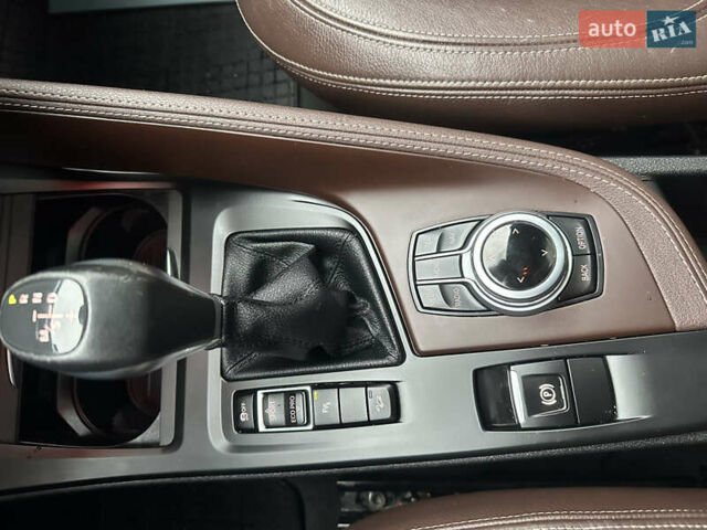 Синій БМВ Х1, об'ємом двигуна 2 л та пробігом 166 тис. км за 16700 $, фото 31 на Automoto.ua