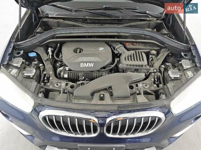 Синій БМВ Х1, об'ємом двигуна 2 л та пробігом 139 тис. км за 3300 $, фото 11 на Automoto.ua