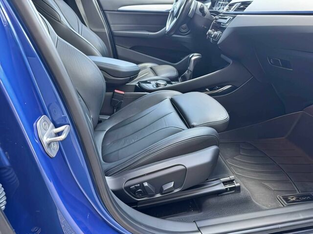 Синий БМВ Х1, объемом двигателя 2 л и пробегом 66 тыс. км за 11000 $, фото 10 на Automoto.ua