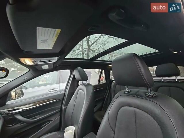 Синий БМВ Х1, объемом двигателя 2 л и пробегом 142 тыс. км за 4500 $, фото 8 на Automoto.ua