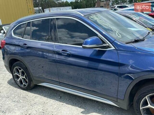 Синий БМВ Х1, объемом двигателя 2 л и пробегом 165 тыс. км за 15200 $, фото 4 на Automoto.ua