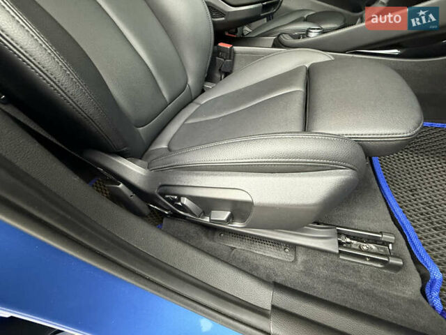 Синий БМВ Х1, объемом двигателя 2 л и пробегом 79 тыс. км за 25000 $, фото 28 на Automoto.ua