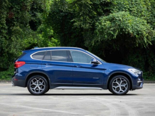 Синій БМВ Х1, об'ємом двигуна 2 л та пробігом 32 тис. км за 15100 $, фото 6 на Automoto.ua