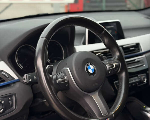 Синий БМВ Х1, объемом двигателя 2 л и пробегом 79 тыс. км за 25000 $, фото 11 на Automoto.ua