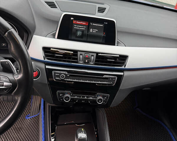 Синий БМВ Х1, объемом двигателя 2 л и пробегом 79 тыс. км за 25000 $, фото 14 на Automoto.ua